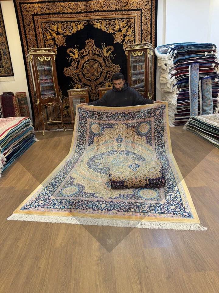 İran İpek Halı 150 x 225