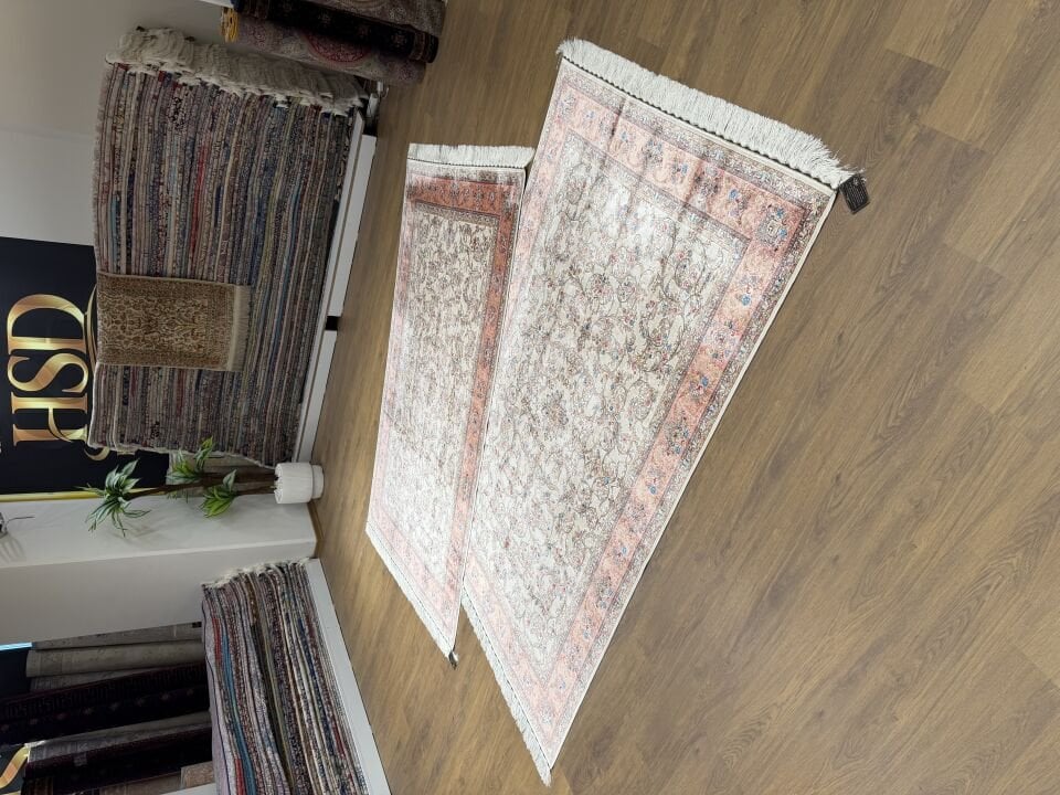 İran İpek Halı 150 x 225
