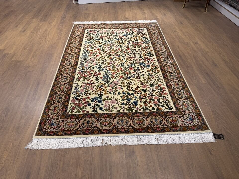 İran İpek Halı 150 x 225