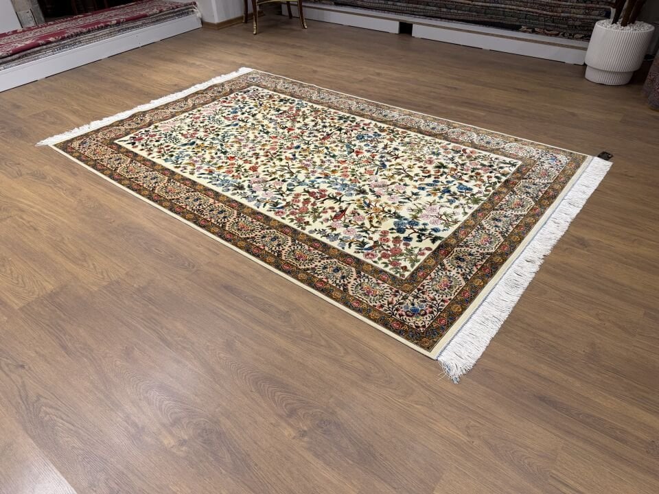 İran İpek Halı 150 x 225