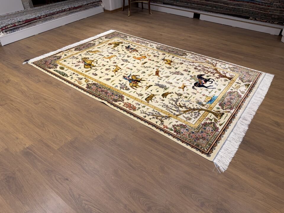 İran İpek Halı 150 x 225 Av Sahnesi