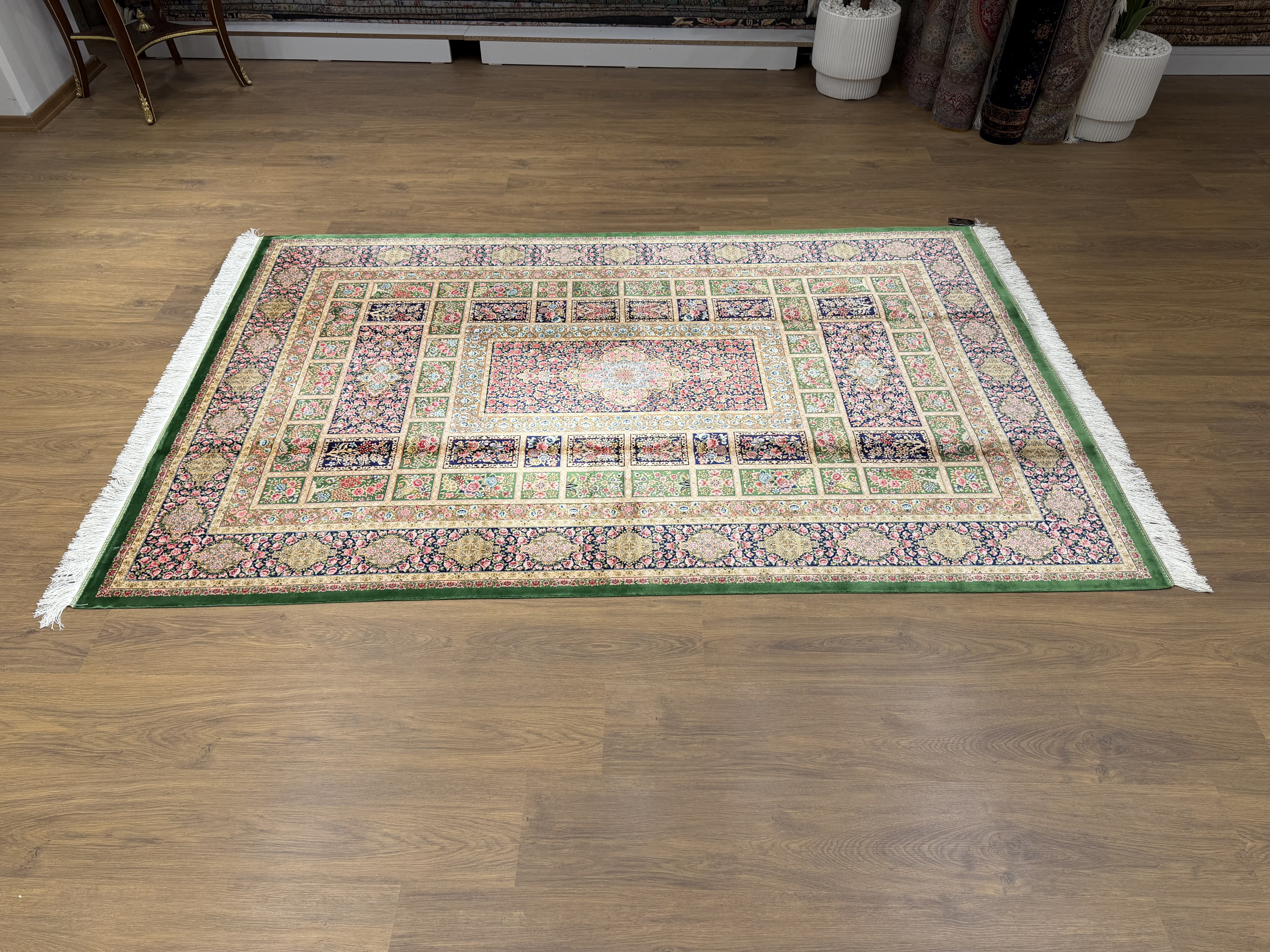 İran İpek Halı 150 x 225 Zümrüt