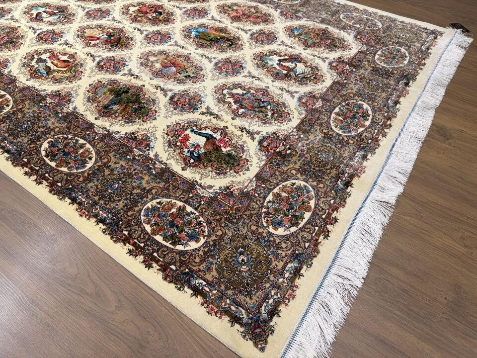 İran İpek Halı 150 x 225 Tavus Kuşu