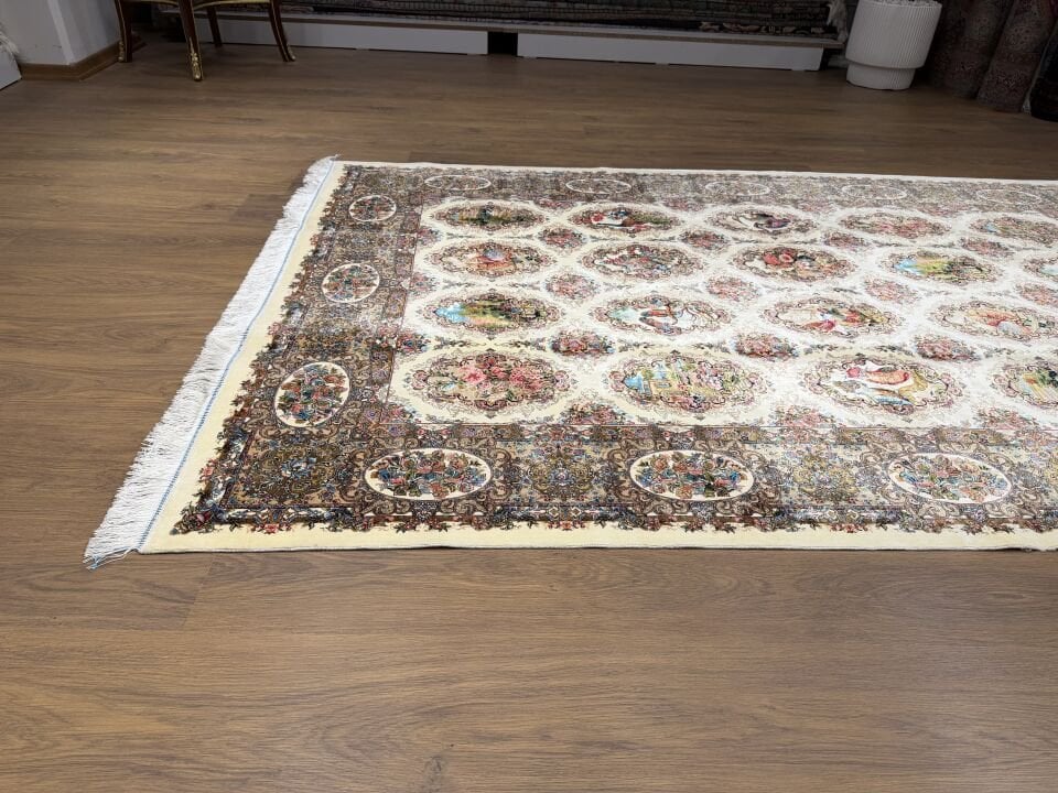 İran İpek Halı 150 x 225 Tavus Kuşu