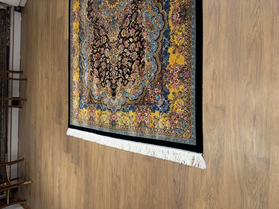 İran İpek Halı 150 x 225 Oriental Black