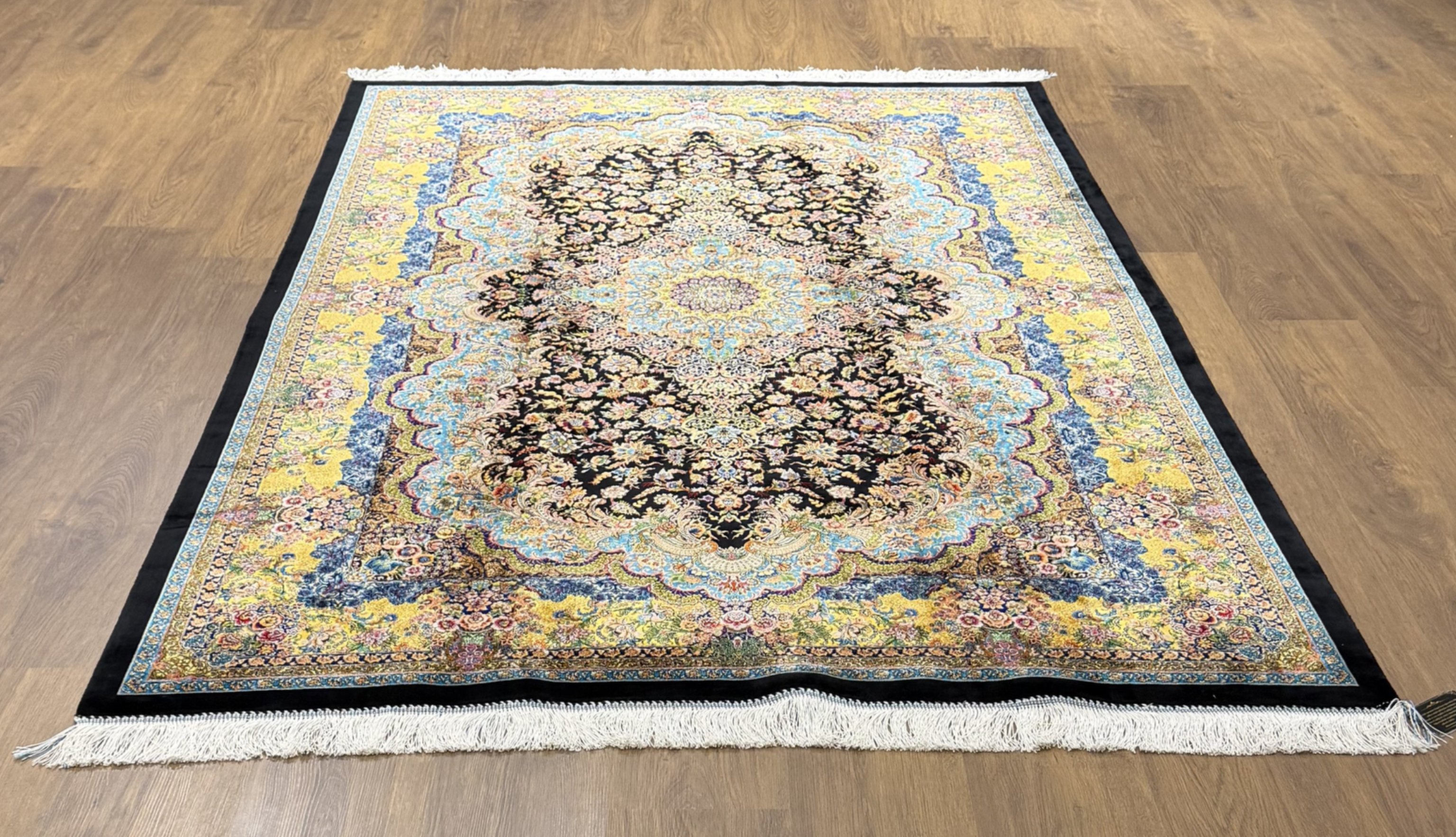 İran İpek Halı 150 x 225 Oriental Black