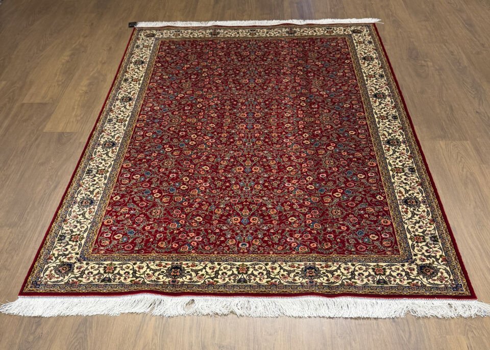 İran İpek Halı 150 x 225 Yedidağ Çiçeği Hereke