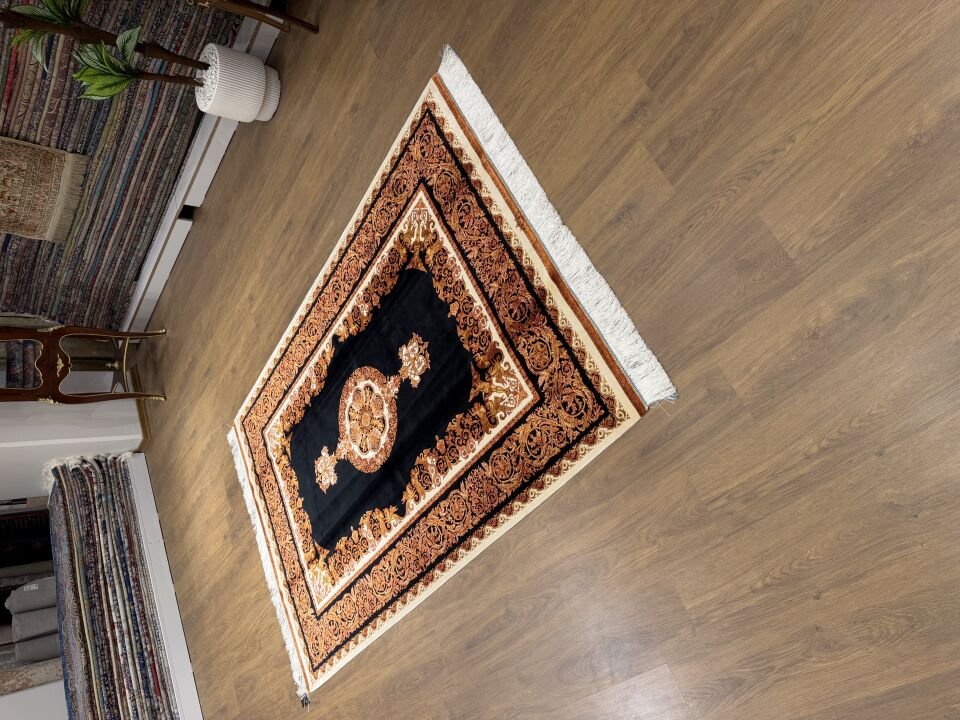 İran İpek Halı 150 x 225 Melek Figürü