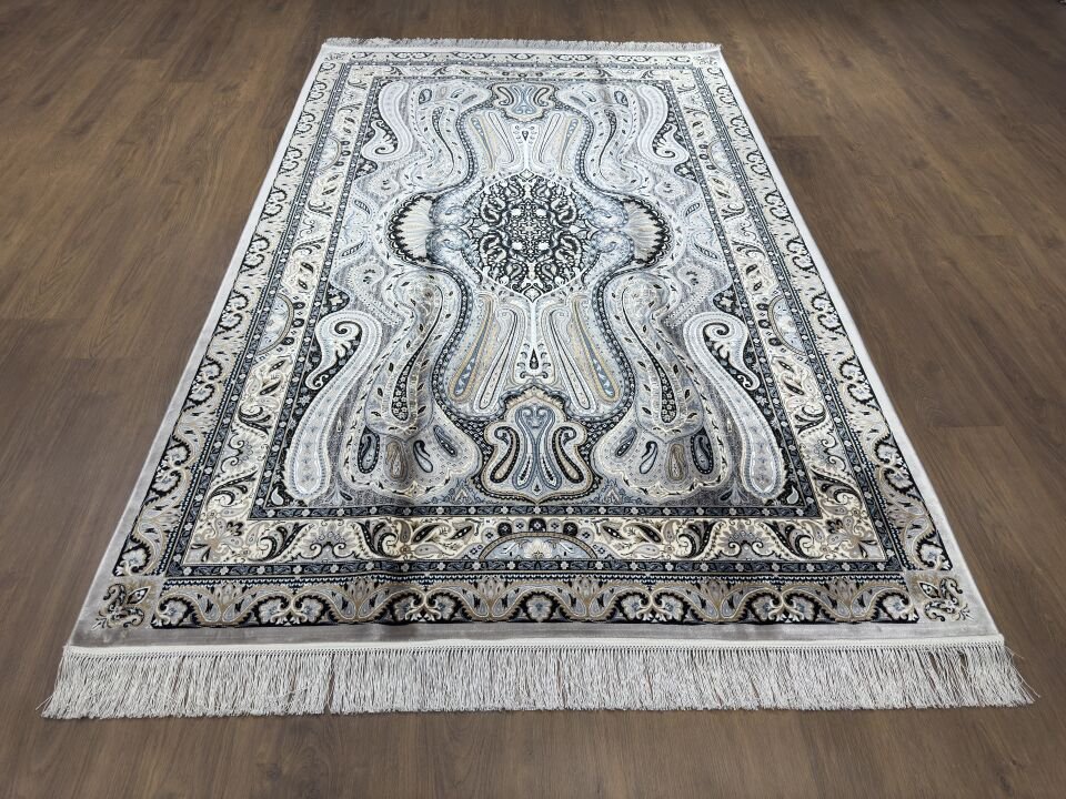İran İpek Halı 150 x 225