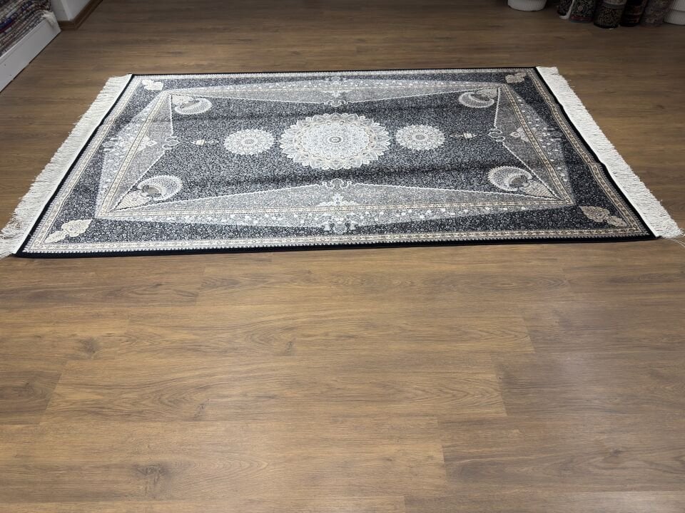 İran İpek Halı 150 x 225