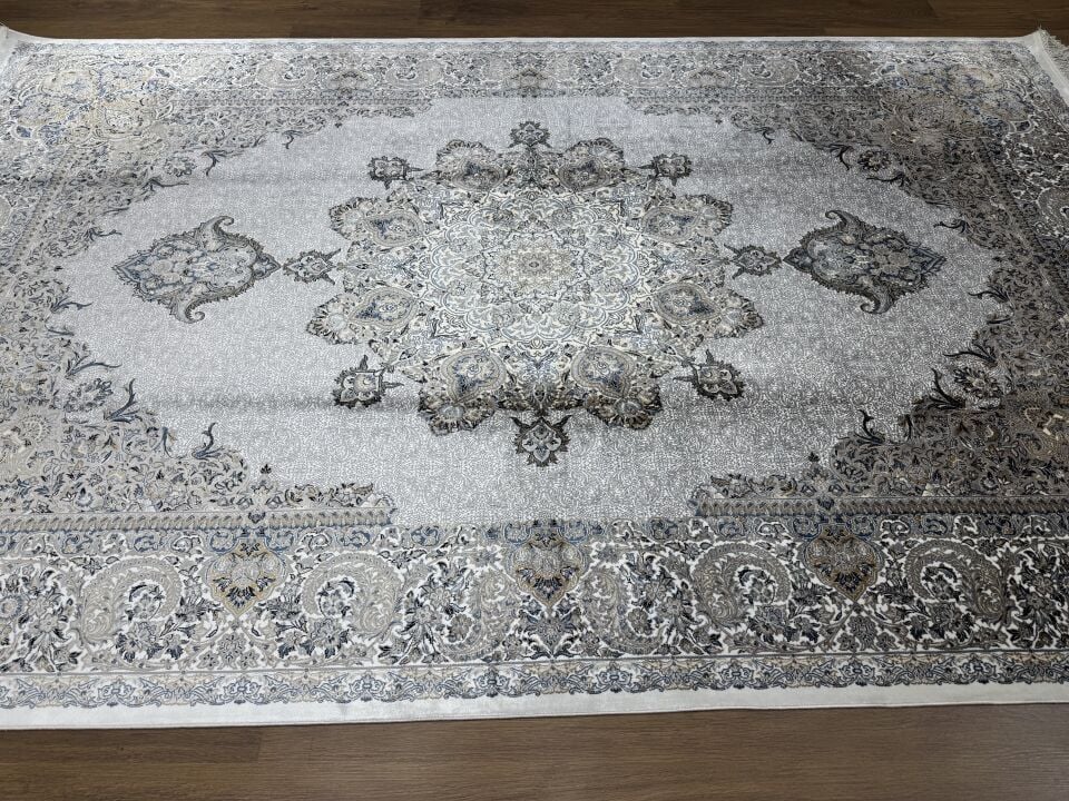 İran İpek Halı 150 x 225