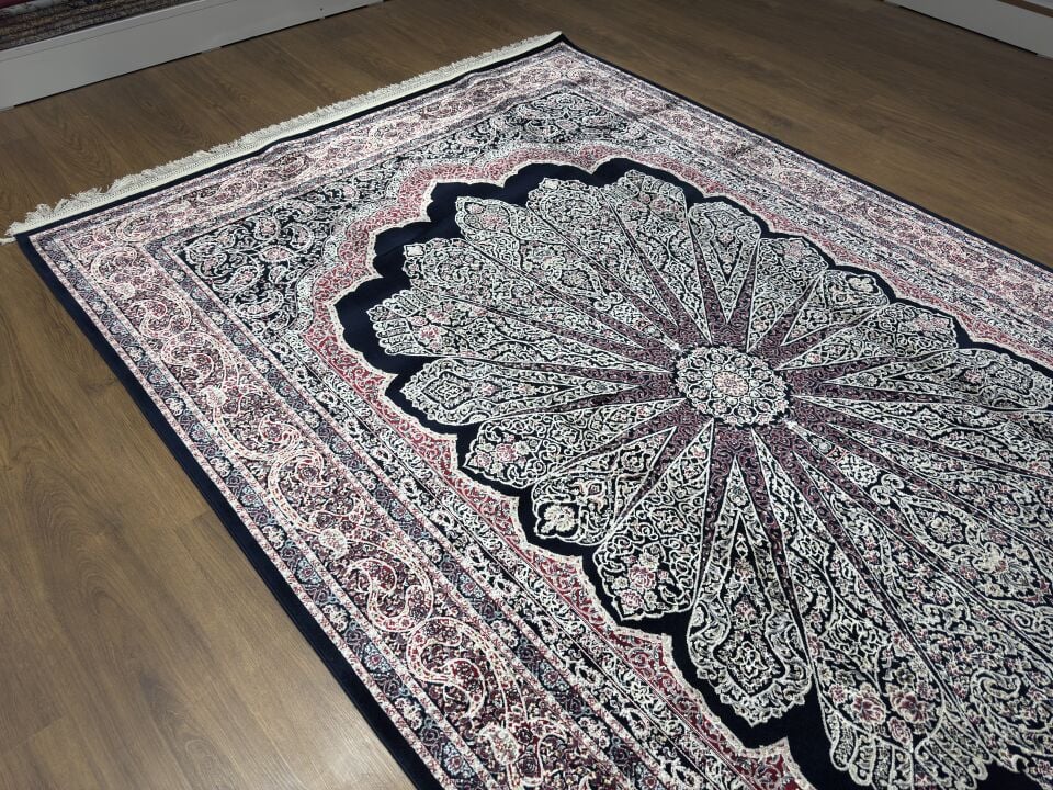 İran İpek Halı 150 x 225