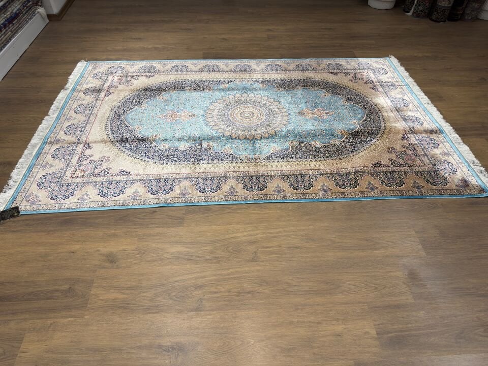 İran İpek Halı 150 x 225