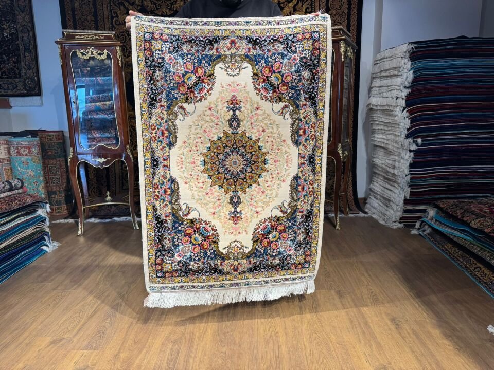 İran İpek Halı 80 x 120