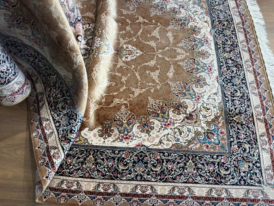 İran İpek Halı 150 x 225