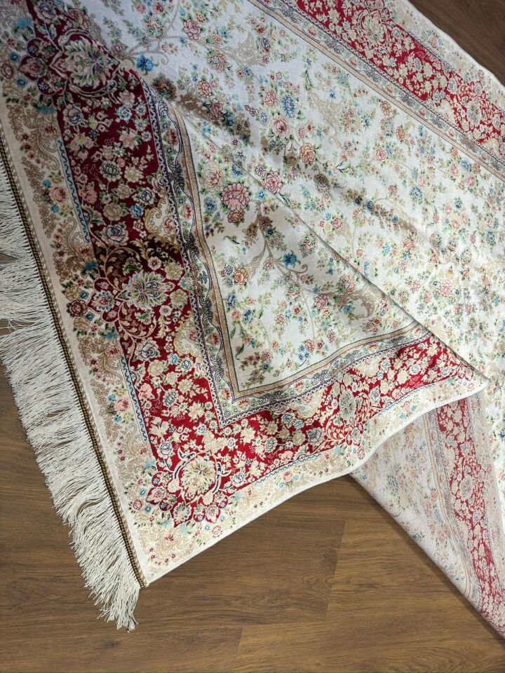 İran İpek Halı 150 x 225