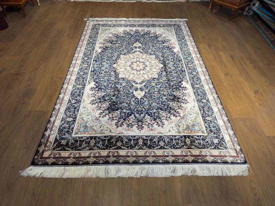 İran İpek Halı 150 x 225