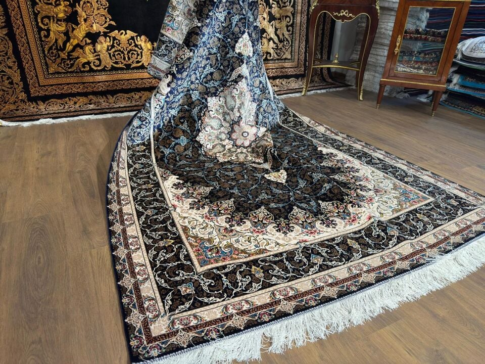 İran İpek Halı 150 x 225