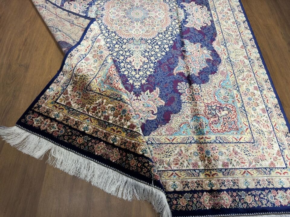 İran İpek Halı 150 x 225