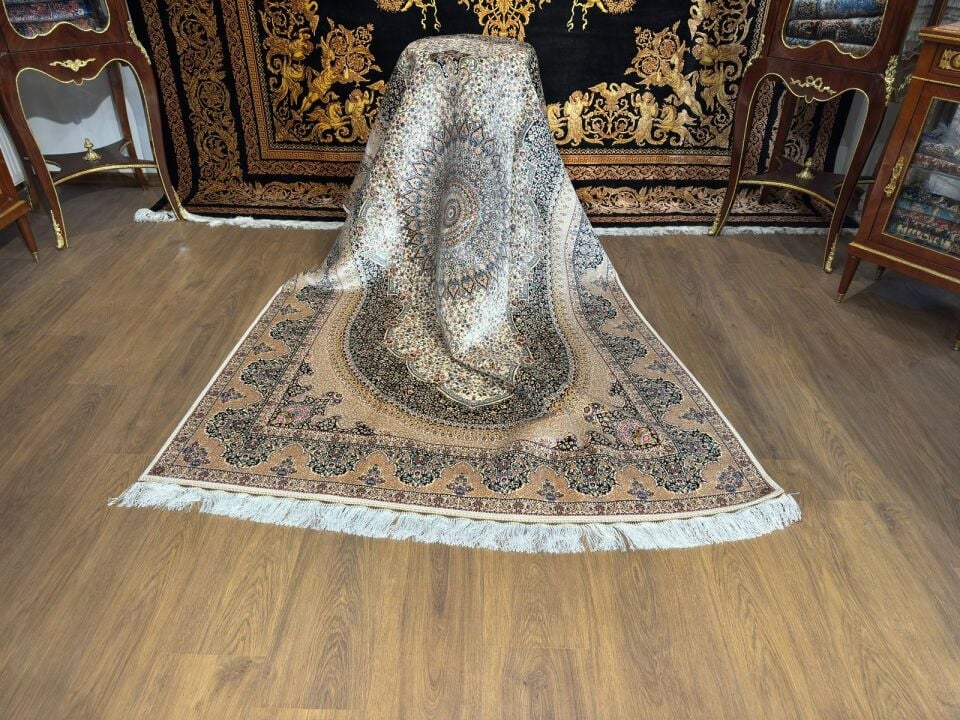 İran İpek Halı 150 x 225