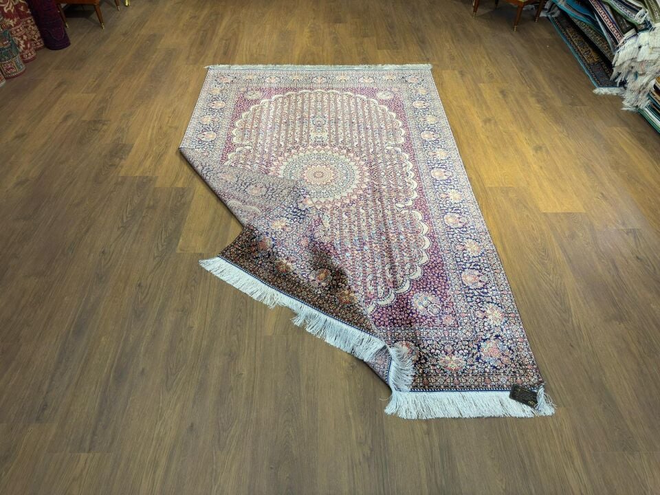 İran İpek Halı 150 x 225