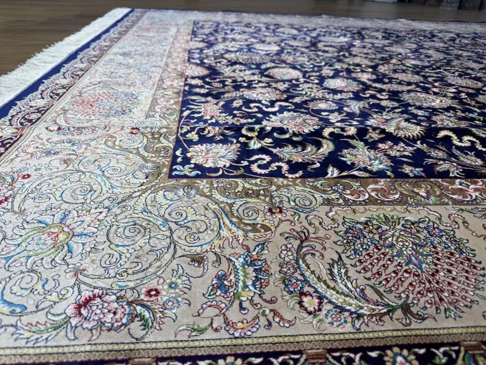 İran İpek Halı 200 x 300