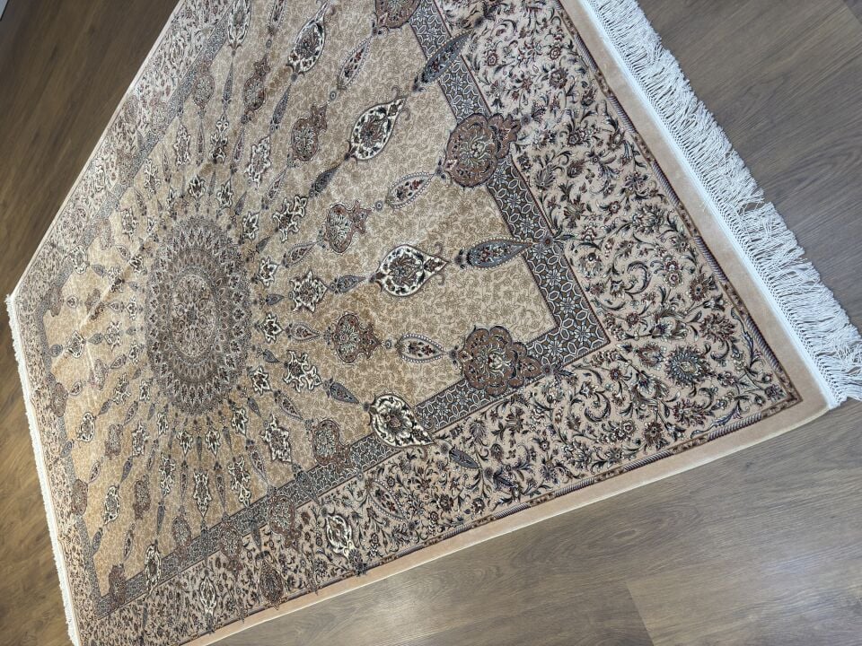 İran İpek Halı 200 x 300