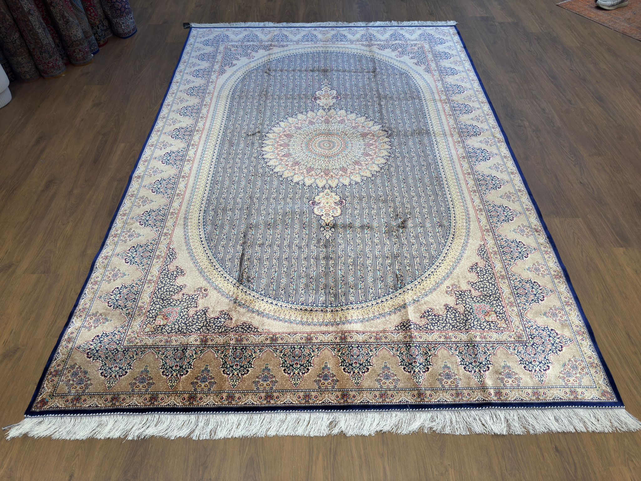 İran İpek Halı 200 x 300