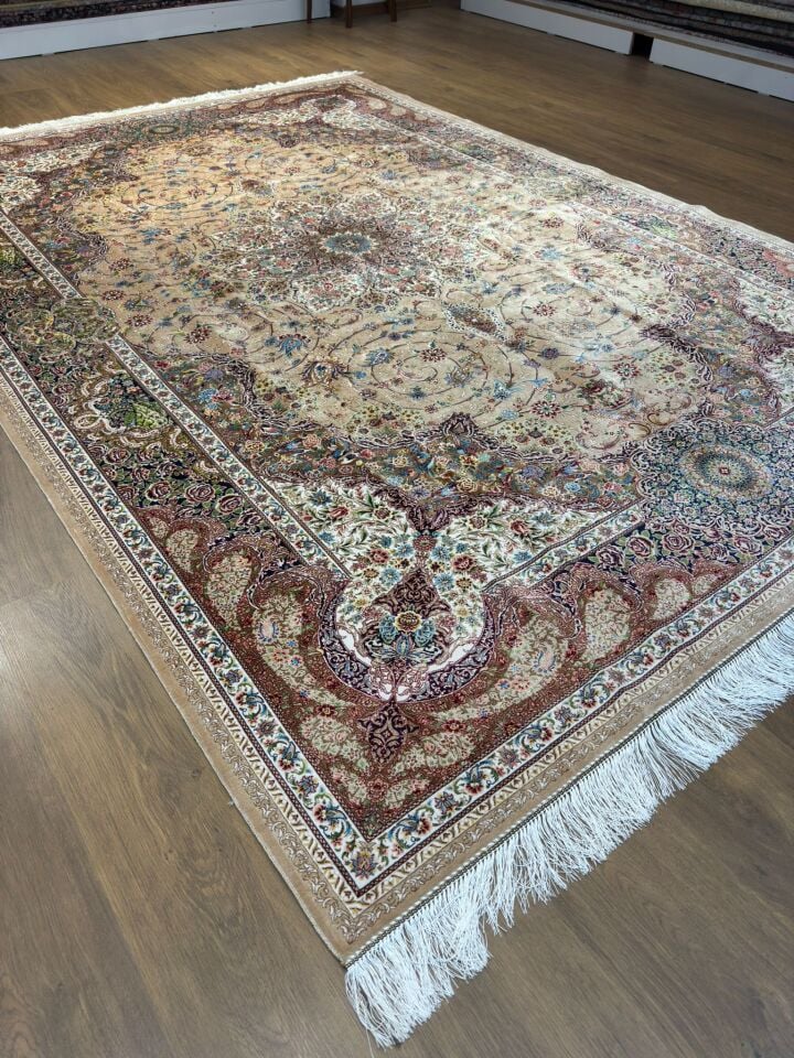 İran İpek Halı 200 x 300