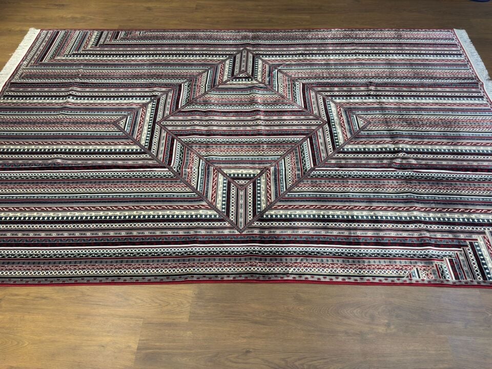 İran İpek Halı 200 x 300