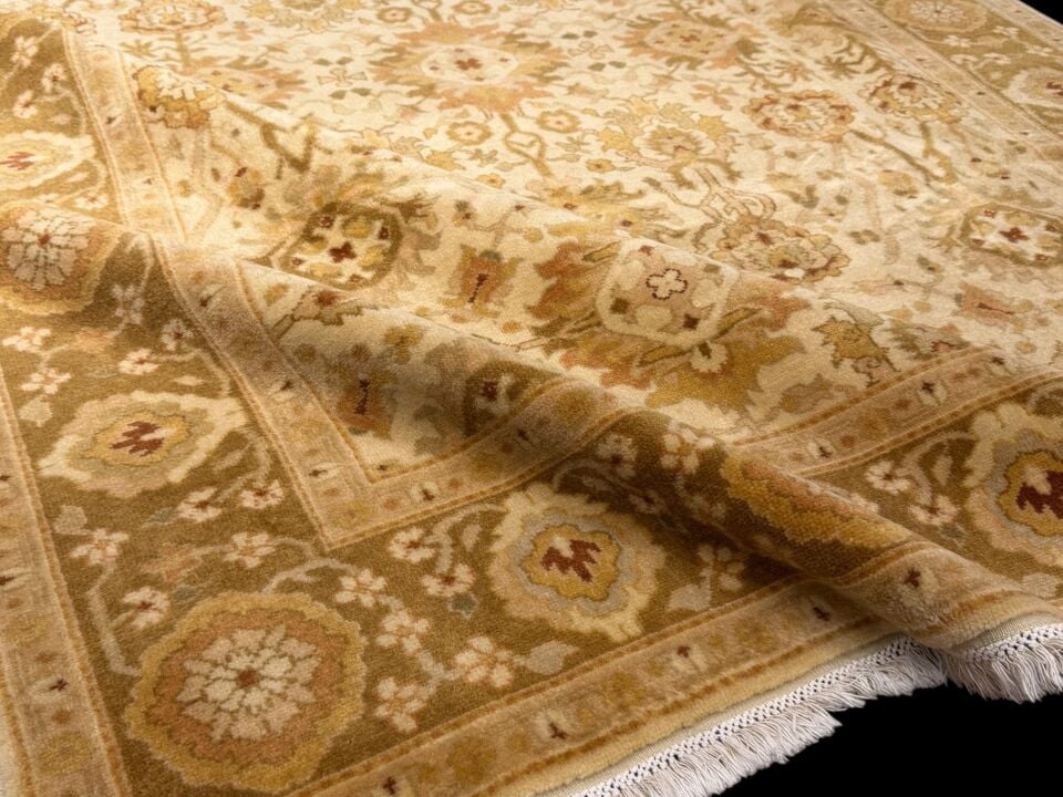 EL DOKUMA OTTOMAN UŞAK (180 x 280) 5.10 m² )