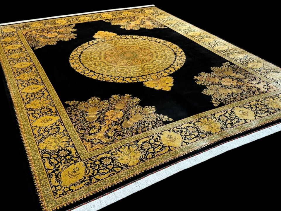 İRAN İPEK HALI 300 x 400 ( 12 m² )