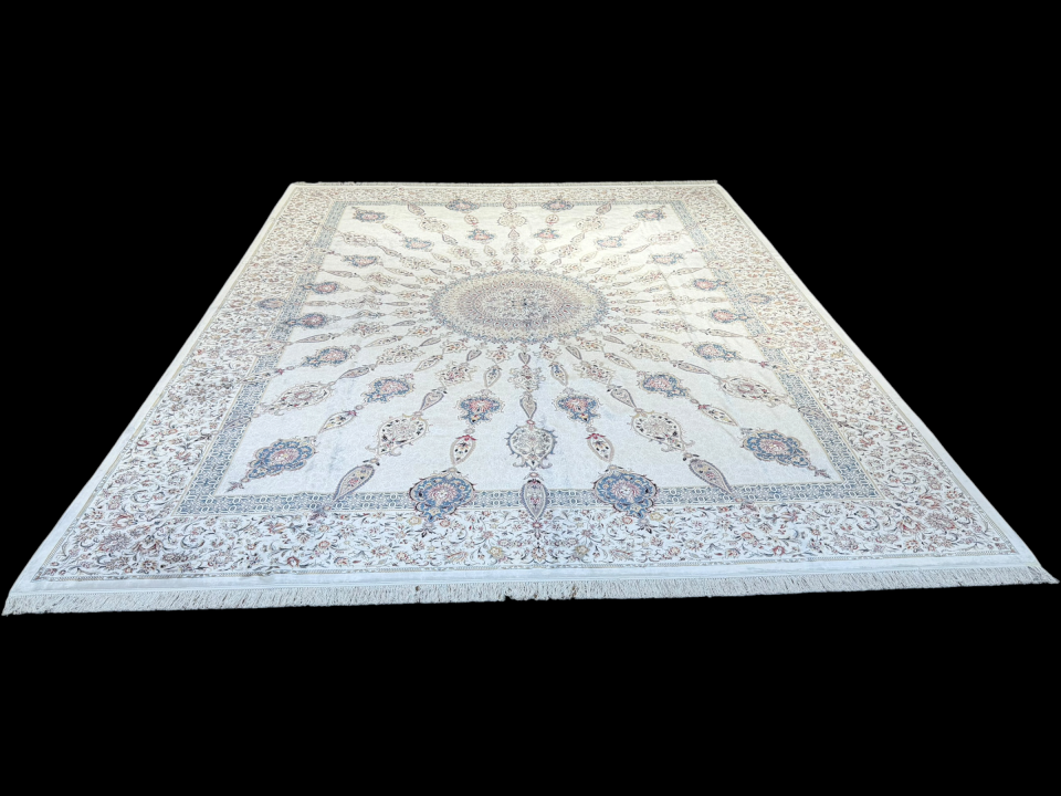 İRAN İPEK HALI 300 x 400 ( 12 m² )