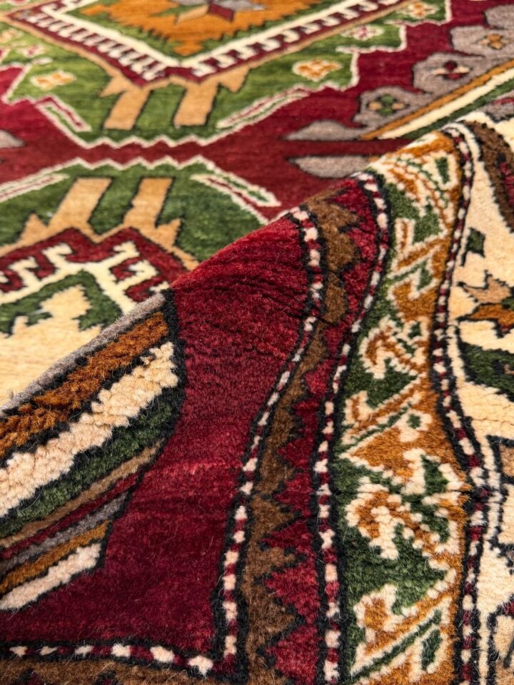 KARS HALISI 1.70 x 2.85 ( 4.85 m² )