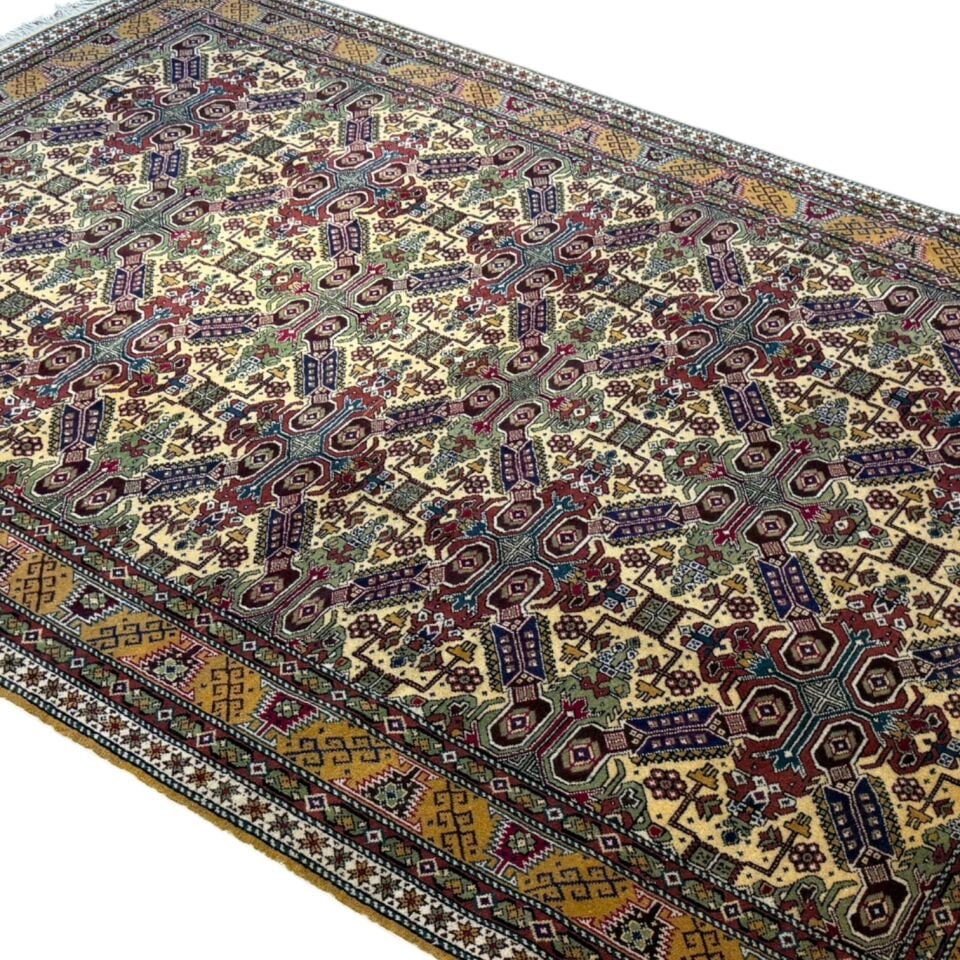 KAYSERİ BÜNYAN HALISI 200 x 300 ( 6 m² )