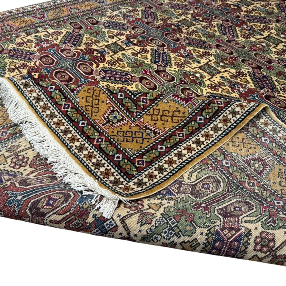 KAYSERİ BÜNYAN HALISI 200 x 300 ( 6 m² )