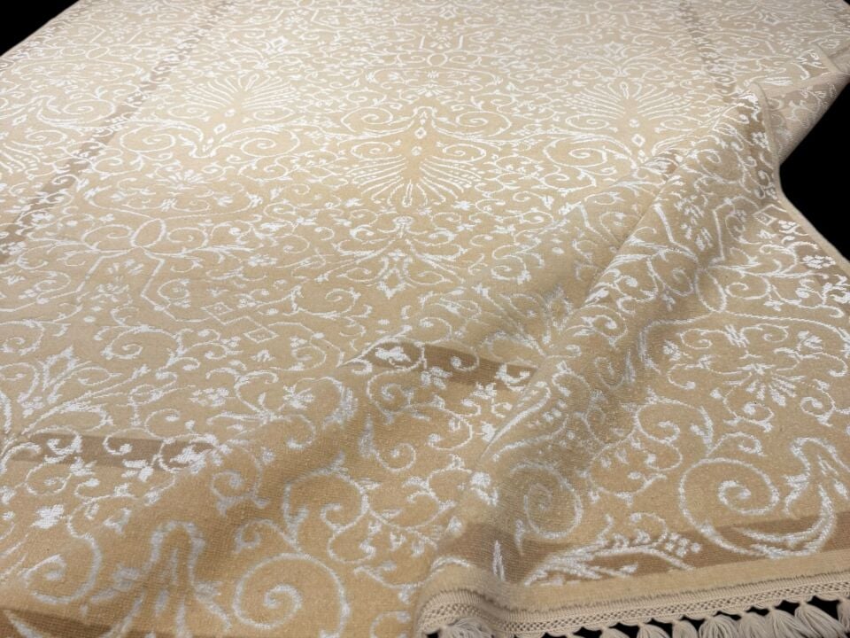 EL DOKUMA İMZALI PERA HALISI SAF İPEK VE YÜN 200 x 300 ( 6 m² )