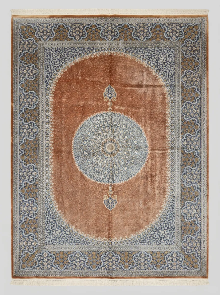 KAHVERENGİ MADALYON İPEK İRAN HALISI 6 m²