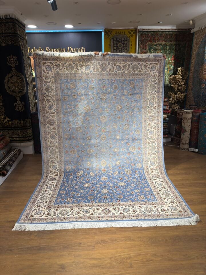 İPEKLİ İRAN HALISI 6 m² ( EL YAPIMI FİNİSHİNG )