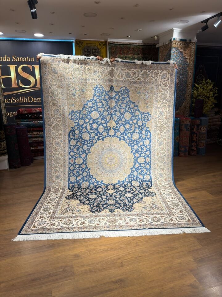 İPEKLİ İRAN HALISI 6 m² ( EL YAPIMI FİNİSHİNG )