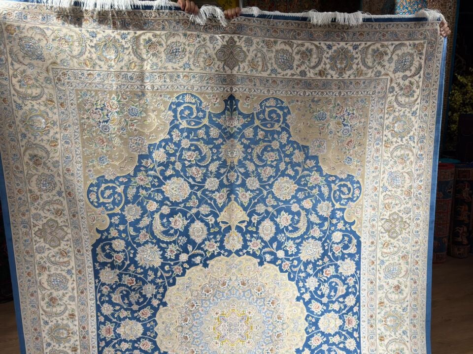 İPEKLİ İRAN HALISI 6 m² ( EL YAPIMI FİNİSHİNG )